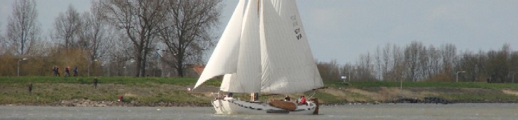 zeilen op het ijsselmeer, zeilen op een lemsteraak, bedrijfsuitje, relatiebeheer, teambuilding