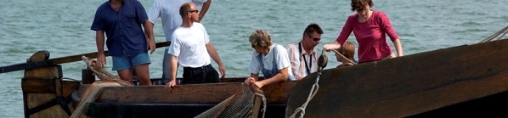 zeilen op het ijsselmeer, zeilen op een lemsteraak, bedrijfsuitje, relatiebeheer, teambuilding